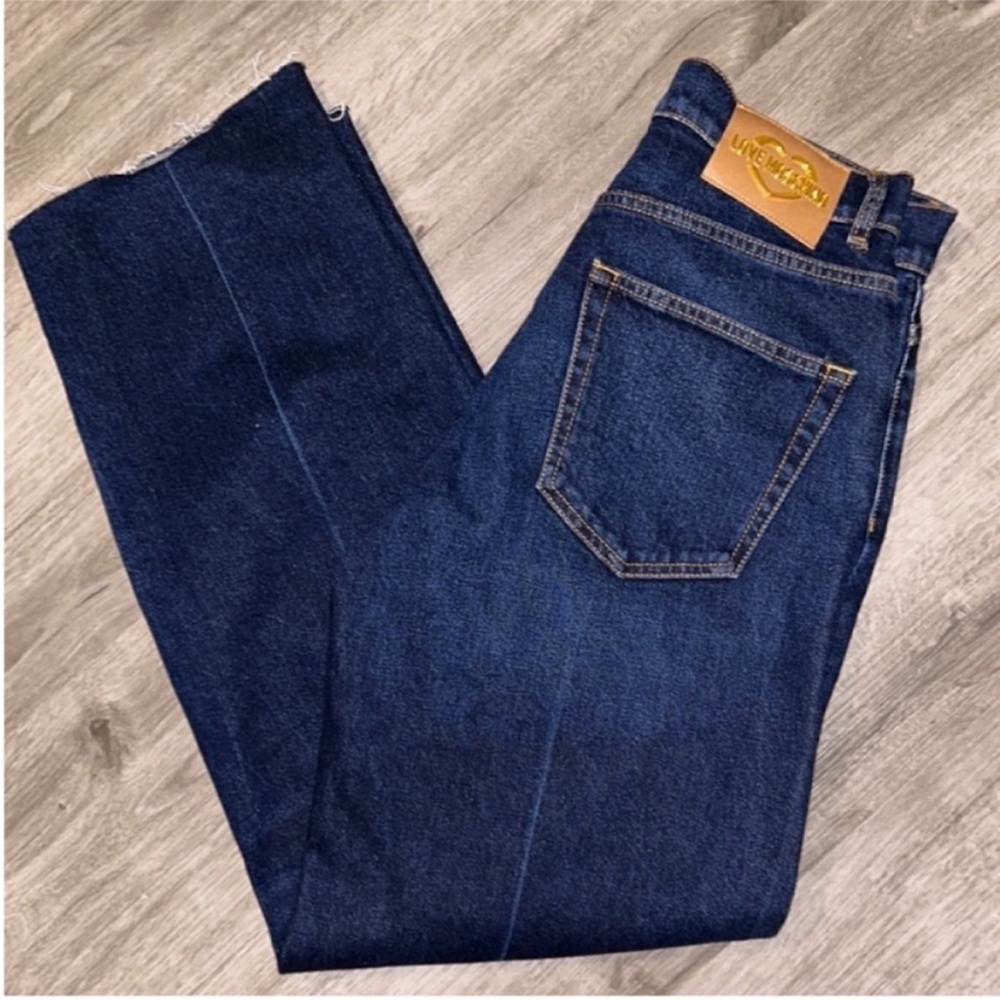 ❤️🔥FIRM PRICE❤️🔥 Authentic Love Moschino Straight Leg blue jeans - Picture 5 of 12